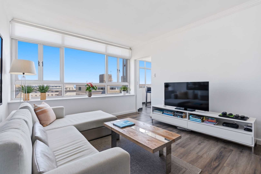 2 Bedroom Property for Sale in Sea Point Western Cape